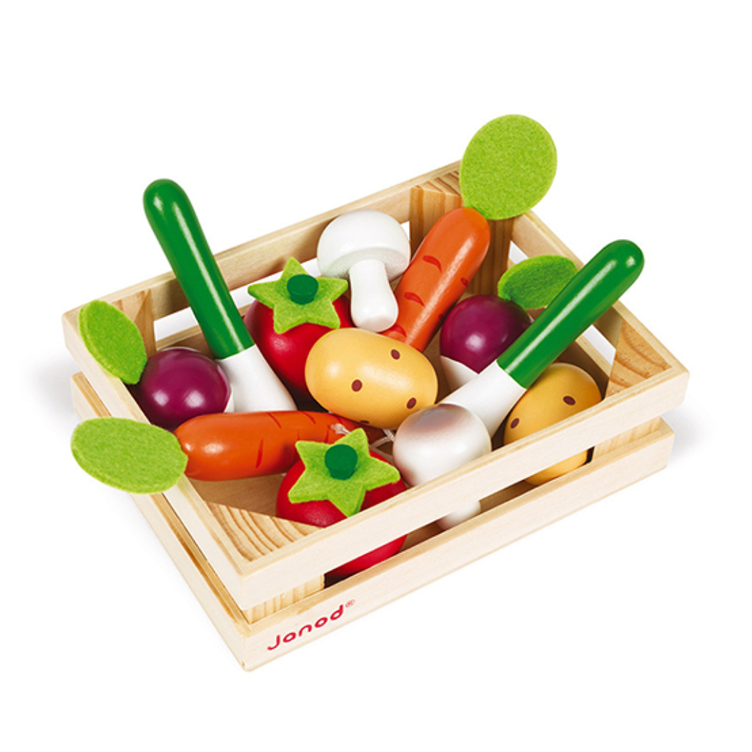 Holzkiste mit Gemüse